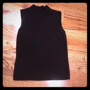 🌻Ann Taylor Black merino wool sleeveless sweater